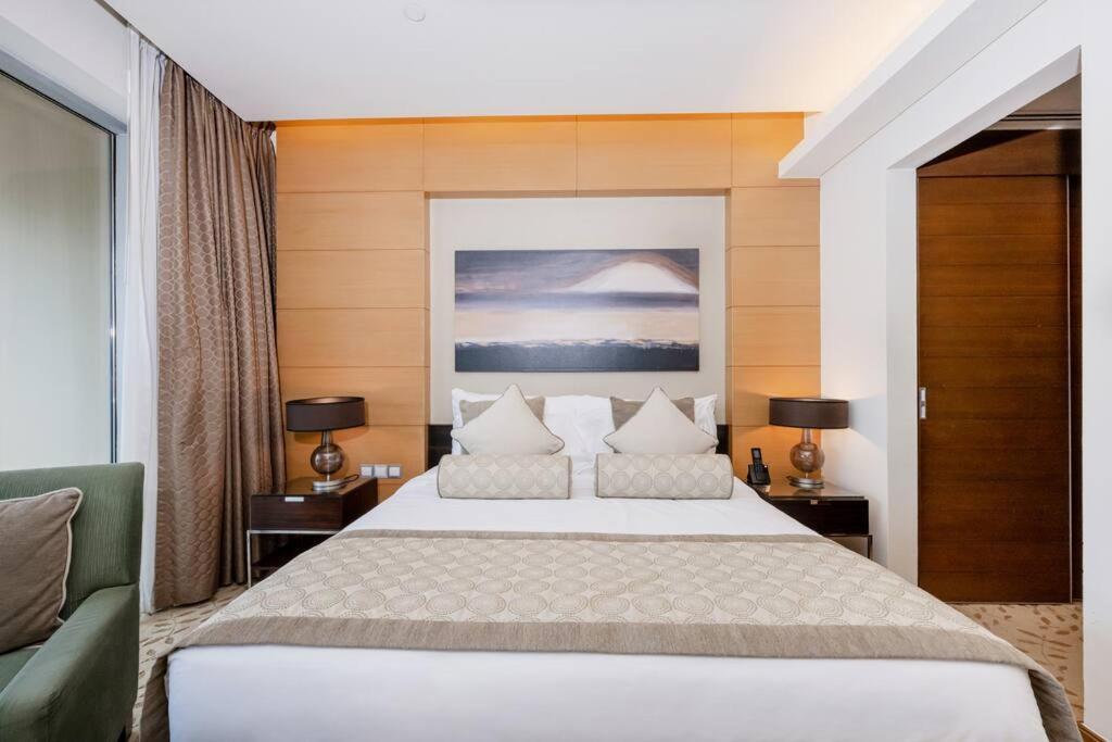 Emaar Fashion Avenue - Formerly Address Dubai Mall Four Apple المظهر الخارجي الصورة
